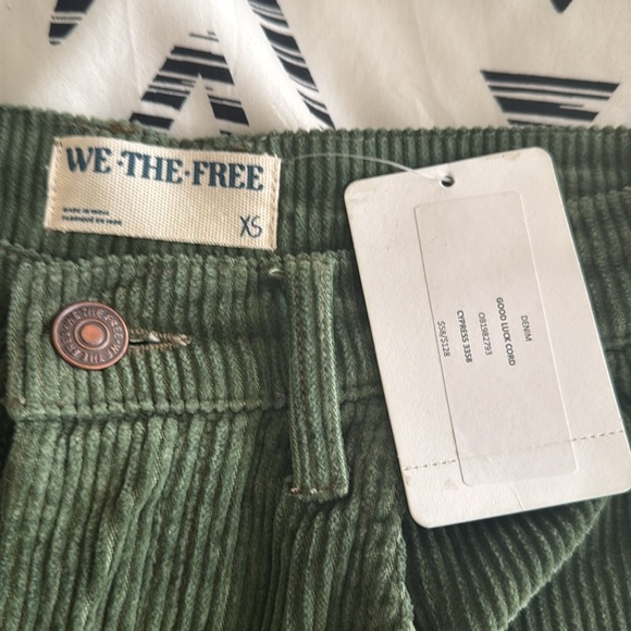 NWT - we the free, good luck, corduroy pants in green - Picture 7 of 7